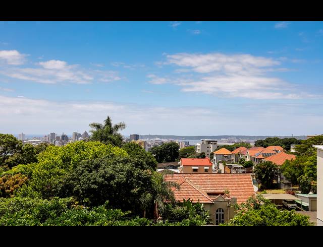 2.5 BEDROOM APARTMENT FOR SALE IN GLENWOOD